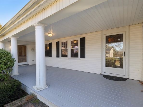 7 Green St, Carver MA 02330