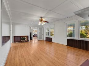 7 Green St, Carver MA 02330