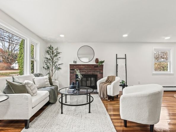 1156 Washington St, Walpole MA 02081