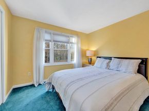 16 Sarah's Way, Peabody MA 01960