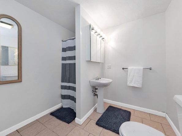 16 Sarah's Way, Peabody MA 01960