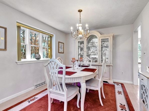 16 Sarah's Way, Peabody MA 01960