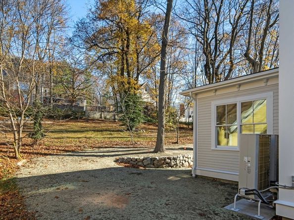 181 Lowell St, Arlington MA 02474