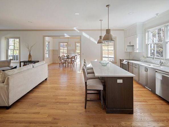 181 Lowell St, Arlington MA 02474