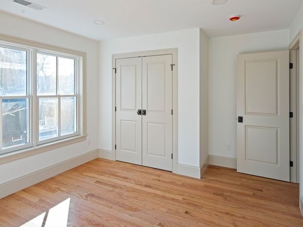 181 Lowell St, Arlington MA 02474