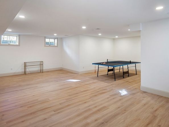 181 Lowell St, Arlington MA 02474