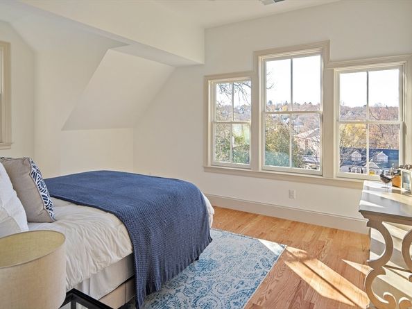 181 Lowell St, Arlington MA 02474