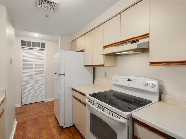 148 Main Street A508, North Andover MA 01845