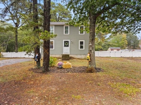 42 Stockade, Plymouth MA 02360