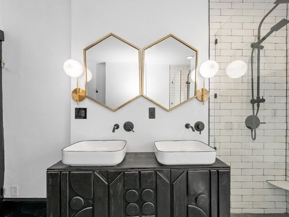 26 F Street 1, Boston MA 02127