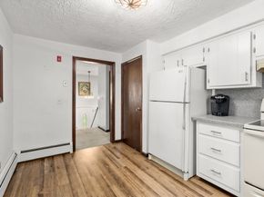 215 Chestnut St, Uxbridge MA 01569