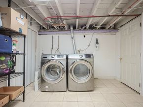 27 Oakland St 27, Watertown MA 02472