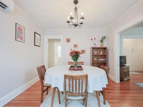 27 Oakland St 27, Watertown MA 02472