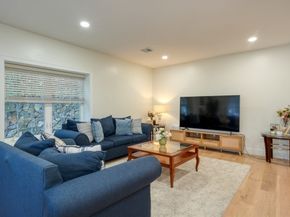 17 School St. A, Hudson MA 01749