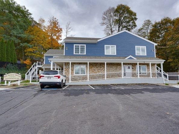 17 School St. A, Hudson MA 01749