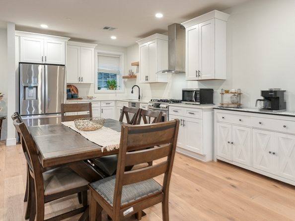 17 School St. A, Hudson MA 01749