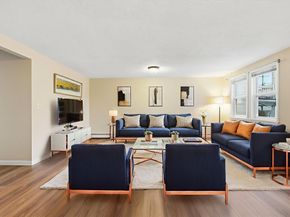 94 Brook Rd 3, Quincy MA 02169