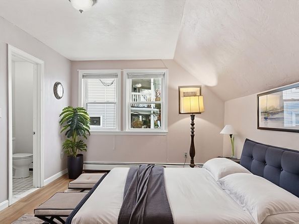 94 Brook Rd 3, Quincy MA 02169