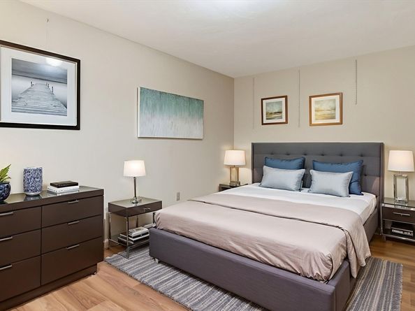 94 Brook Rd 3, Quincy MA 02169