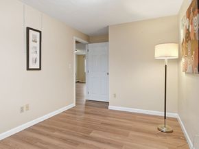 94 Brook Rd 3, Quincy MA 02169