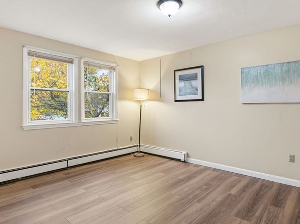 94 Brook Rd 3, Quincy MA 02169