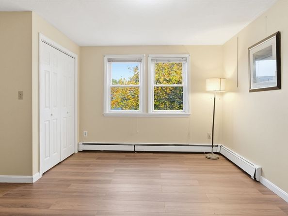 94 Brook Rd 3, Quincy MA 02169