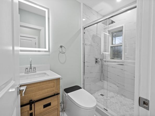 31 Wordsworth St, Boston MA 02128