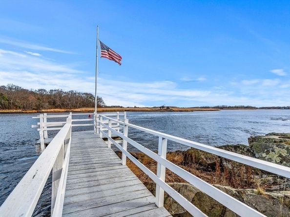 1 Jefferson St, Newburyport MA 01950