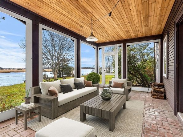 1 Jefferson St, Newburyport MA 01950