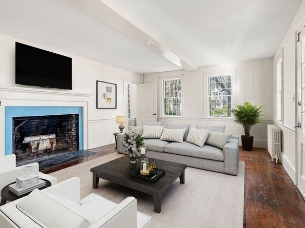 1 Jefferson St, Newburyport MA 01950