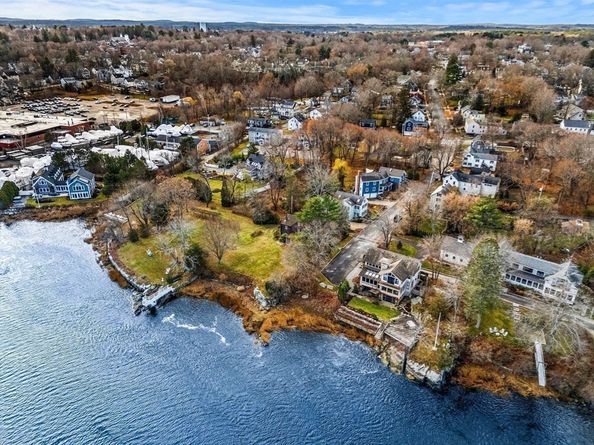 1 Jefferson St, Newburyport MA 01950