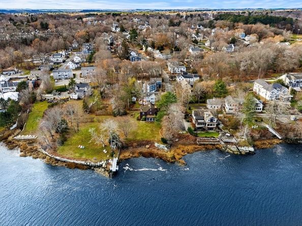 1 Jefferson St, Newburyport MA 01950