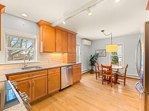 1828 Main St, Concord MA 01742