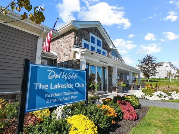 2 Talbot Way 2208, Westborough MA 01581