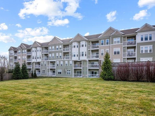 2 Talbot Way 2208, Westborough MA 01581