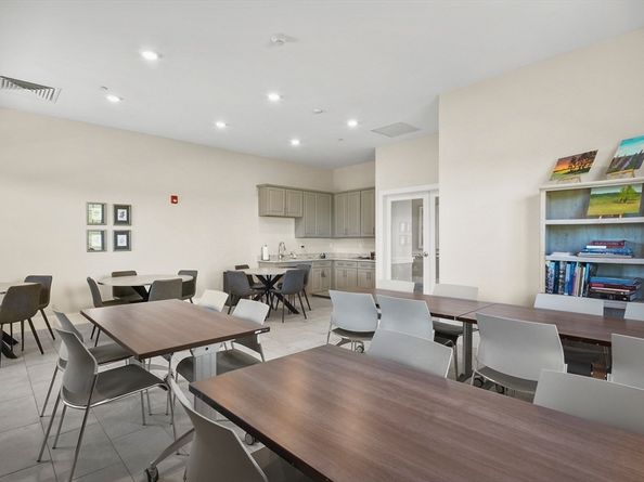 2 Talbot Way 2208, Westborough MA 01581