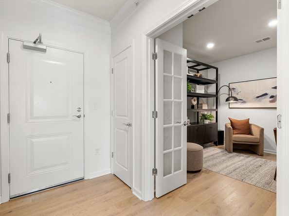 2 Codman Way 402, Westborough MA 01581