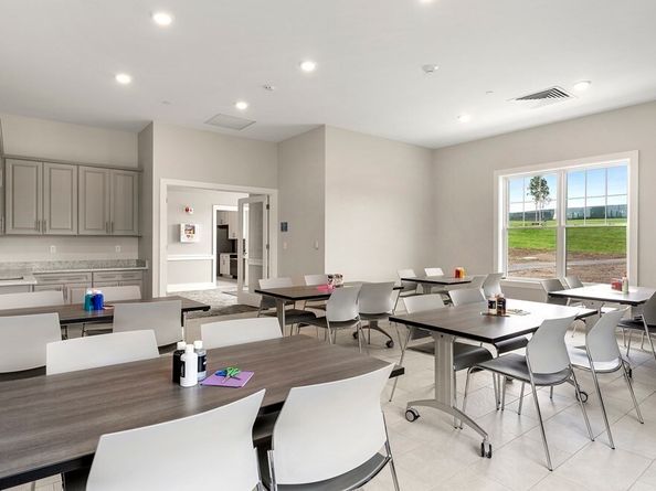 2 Codman Way 402, Westborough MA 01581