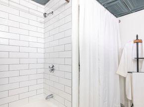 111 Foster 416, Peabody MA 01960