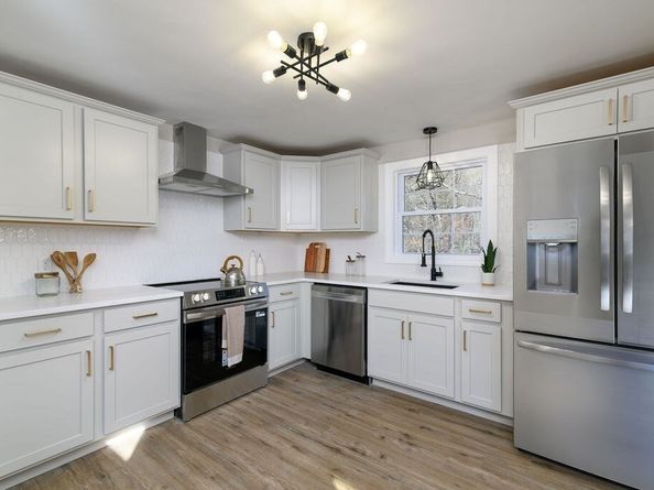 629 Grafton St, Shrewsbury MA 01545