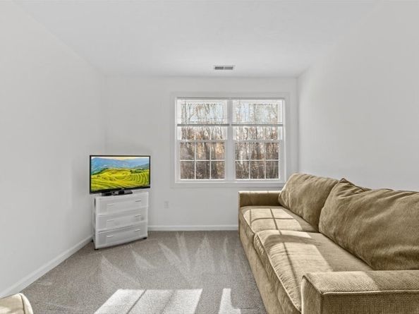 41 Ledgecrest Drive, Worcester MA 01603