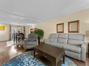 41 Ledgecrest Drive, Worcester MA 01603