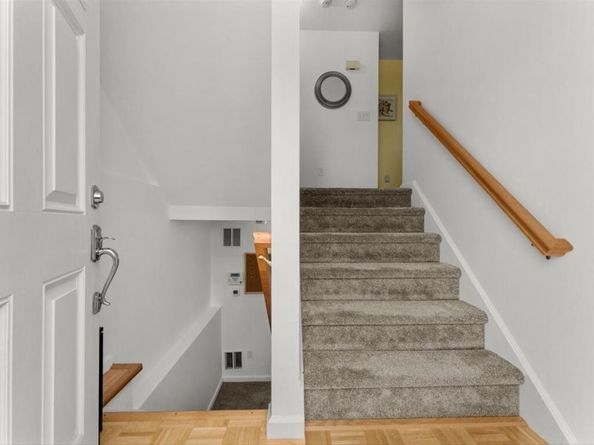 41 Ledgecrest Drive, Worcester MA 01603