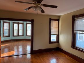 93 Cross St, Gardner MA 01440