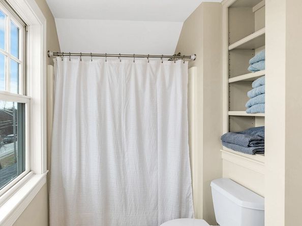 222 High Rd, Newbury MA 01951