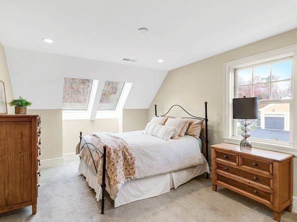 222 High Rd, Newbury MA 01951