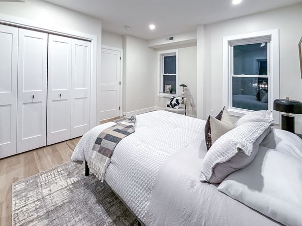 469 Washington Ave, Chelsea MA 02150