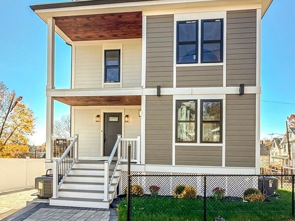 469 Washington Ave, Chelsea MA 02150