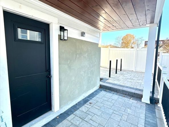 469 Washington Ave, Chelsea MA 02150