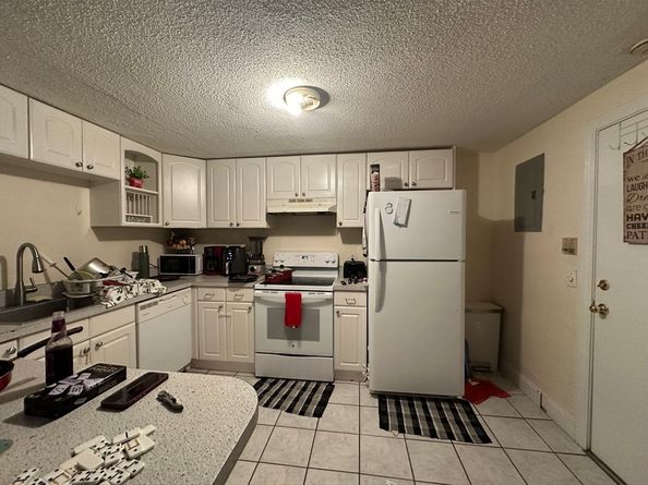 232 Low Street 7, Newburyport MA 01950